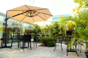 Travelbee Fuente Inn